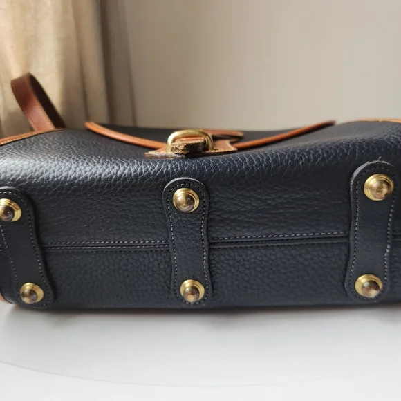 Vintage Dooney & Bourke R25 Navy Medium Essex Shoulder Bag - Picture 6 of 15